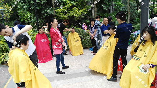 首脑学院龙华校区义工